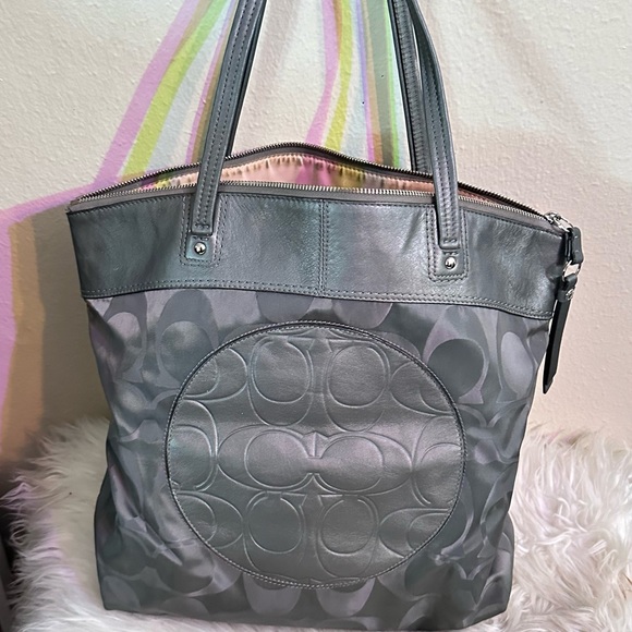 Coach signature c gray tote - Picture 4 of 5